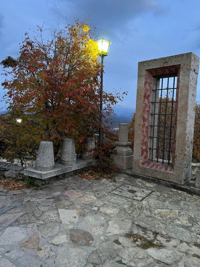 Casa Tia Modesta Es Una Calida Y Acogedora Casa Cabezas Bajas Kültér fotó